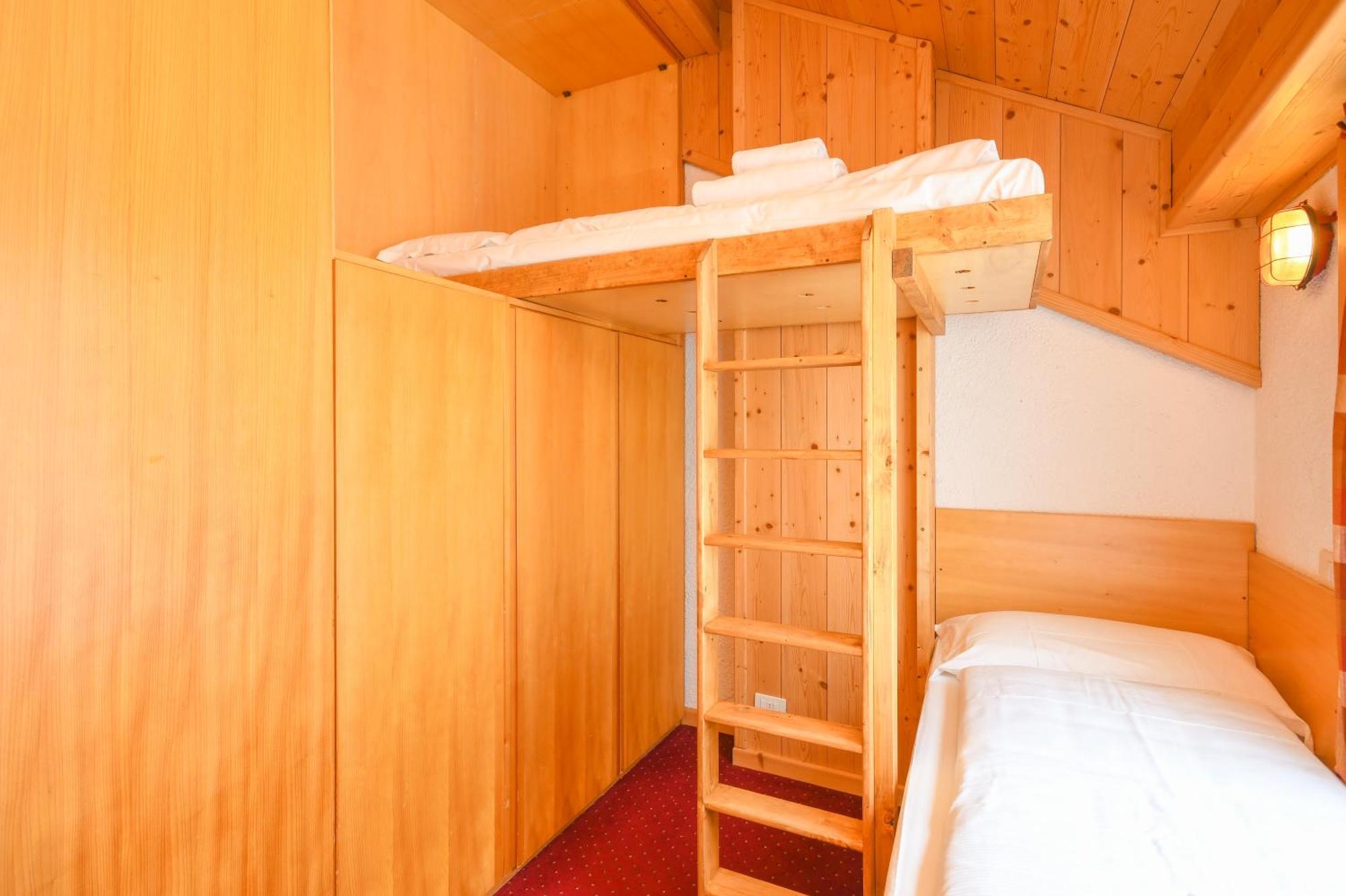 Bepy Hotel Garni Giustino Pokoj fotografie
